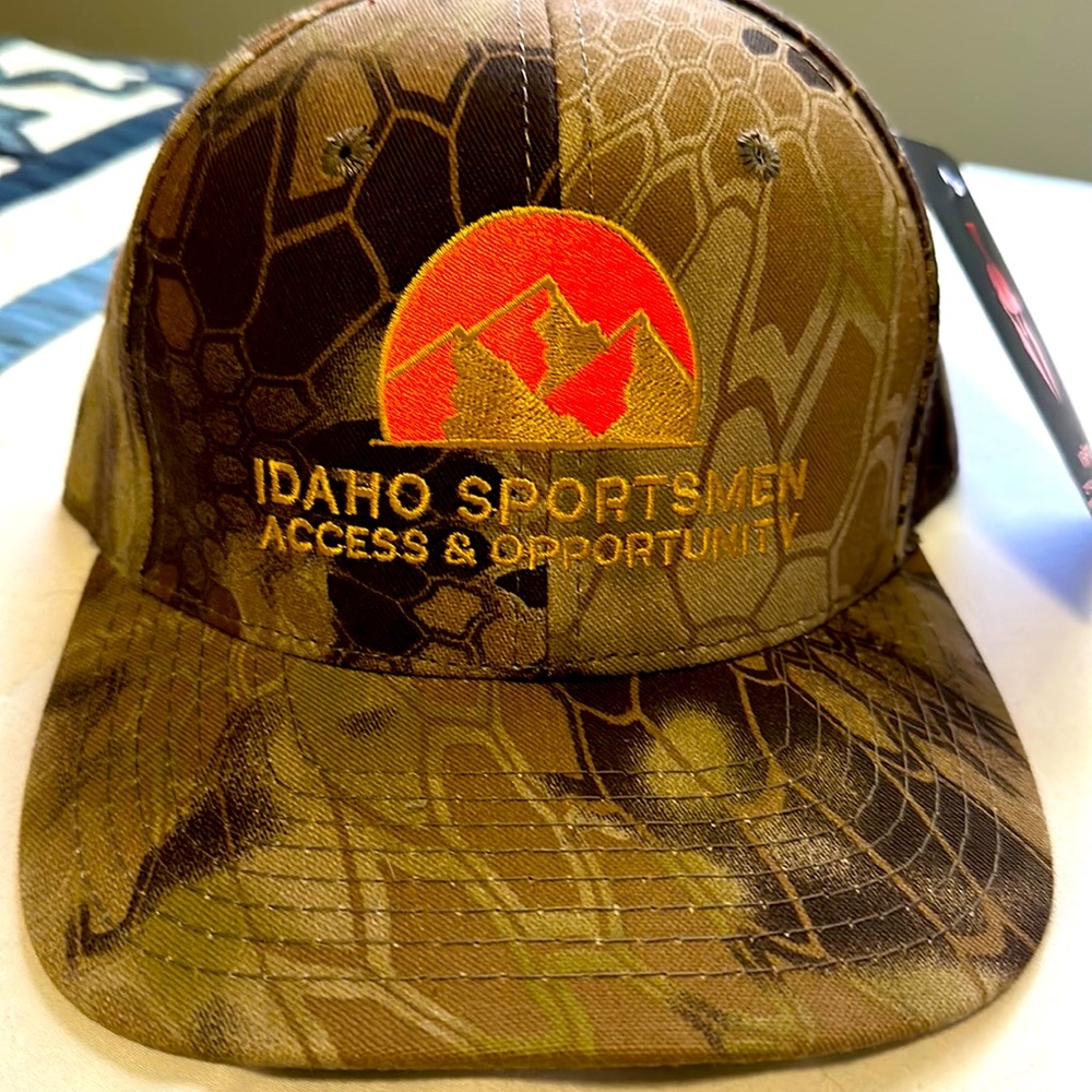 NWT Idaho Sportsmen camo hat